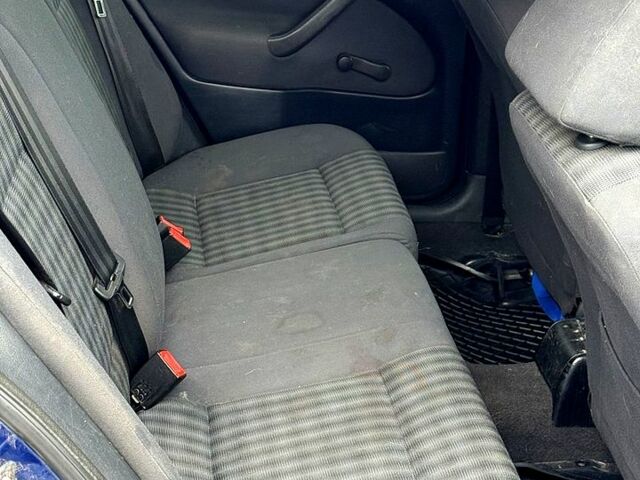 Синий Шкода Октавия, объемом двигателя 1.9 л и пробегом 250 тыс. км за 4400 $, фото 11 на Automoto.ua