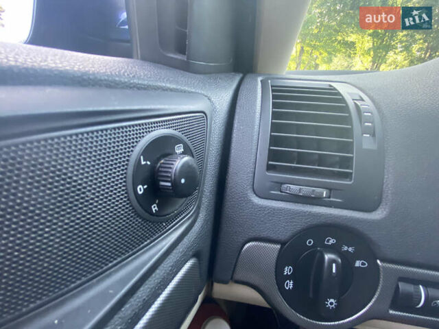 Синій Шкода Октавія, об'ємом двигуна 2 л та пробігом 242 тис. км за 7999 $, фото 21 на Automoto.ua