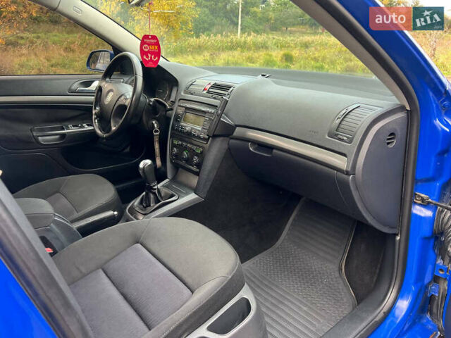 Шкода Октавия 2006 в Белой Церкве на Automoto.ua Синий Шкода Октавия, объемом двигателя 1.97 л и пробегом 365 тыс. км за 4999 $, фото 25 на Automoto.ua