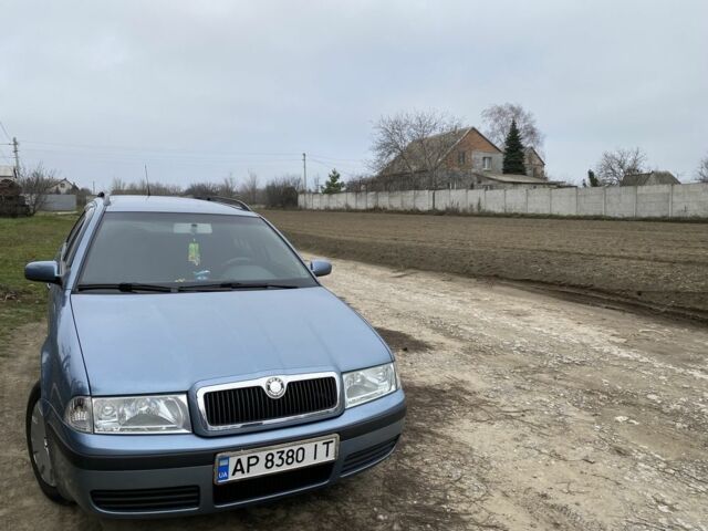 Синий Шкода Октавия, объемом двигателя 1.6 л и пробегом 254 тыс. км за 6000 $, фото 1 на Automoto.ua