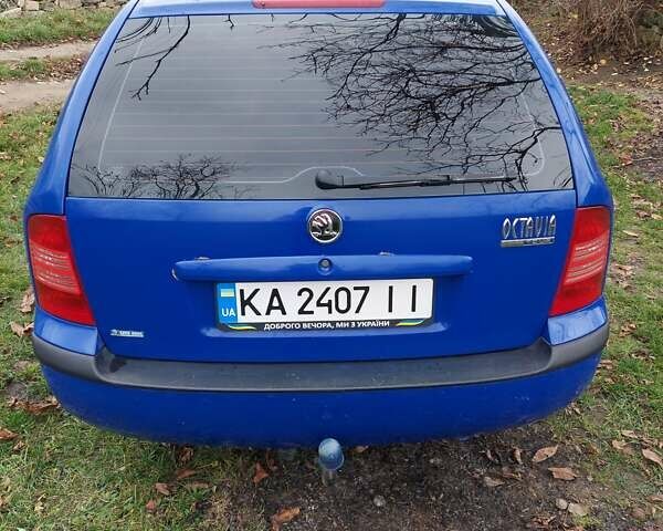 Синий Шкода Октавия, объемом двигателя 1.6 л и пробегом 218 тыс. км за 5800 $, фото 6 на Automoto.ua