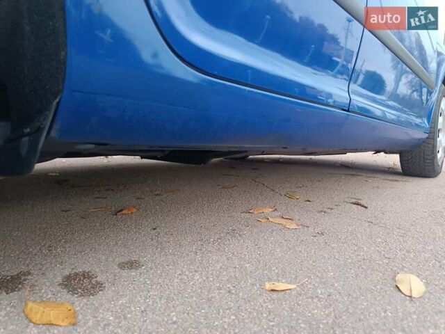 Шкода Октавия 2007 в Нежине на Automoto.ua Синий Шкода Октавия, объемом двигателя 1.6 л и пробегом 230 тыс. км за 5999 $, фото 3 на Automoto.ua
