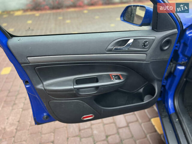 Синий Шкода Октавия, объемом двигателя 1.6 л и пробегом 220 тыс. км за 7200 $, фото 19 на Automoto.ua