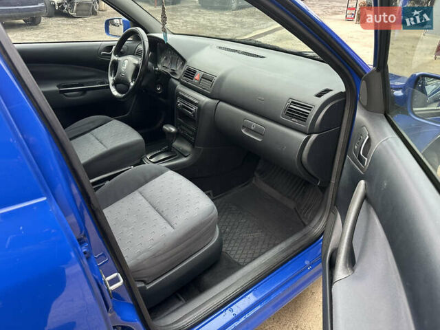 Синий Шкода Октавия, объемом двигателя 1.6 л и пробегом 285 тыс. км за 4600 $, фото 12 на Automoto.ua