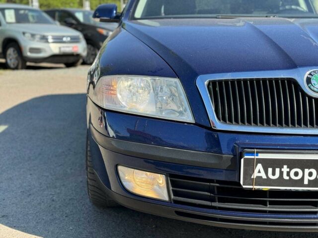 Синий Шкода Октавия, объемом двигателя 1.6 л и пробегом 202 тыс. км за 6240 $, фото 9 на Automoto.ua