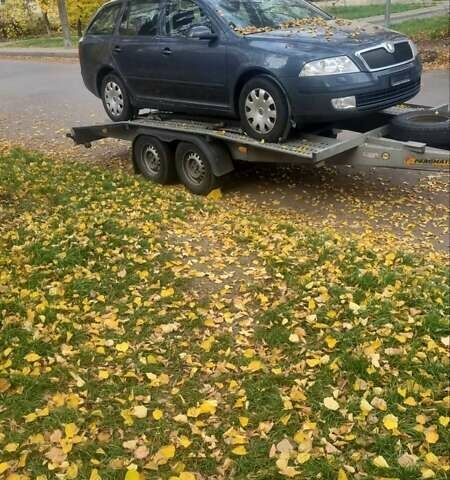 Синий Шкода Октавия, объемом двигателя 2 л и пробегом 319 тыс. км за 3600 $, фото 3 на Automoto.ua