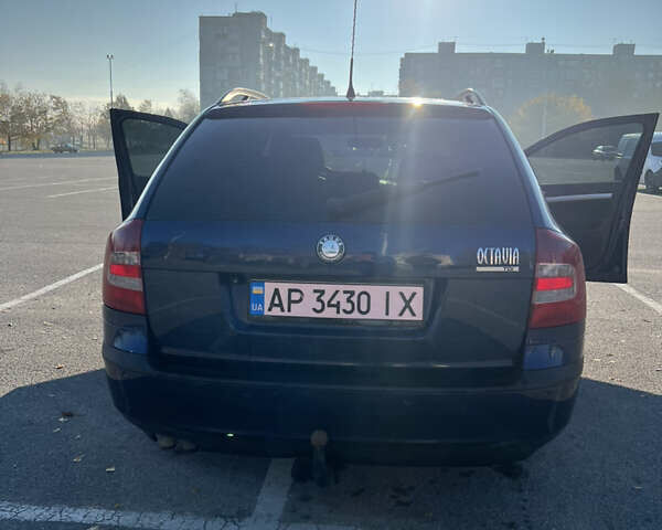 Синий Шкода Октавия, объемом двигателя 1.9 л и пробегом 239 тыс. км за 5700 $, фото 3 на Automoto.ua