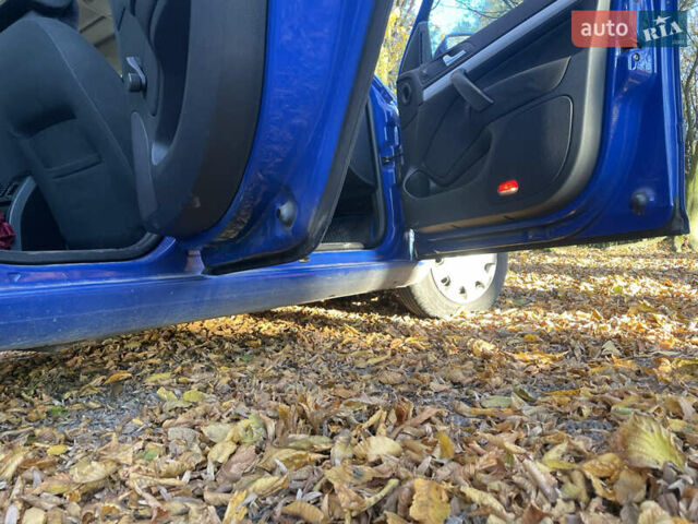 Синій Шкода Октавія, об'ємом двигуна 1.6 л та пробігом 350 тис. км за 4200 $, фото 8 на Automoto.ua