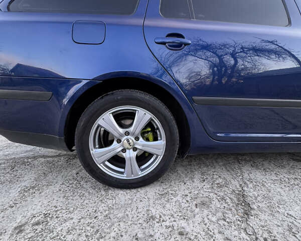 Синій Шкода Октавія, об'ємом двигуна 1.97 л та пробігом 372 тис. км за 6400 $, фото 13 на Automoto.ua