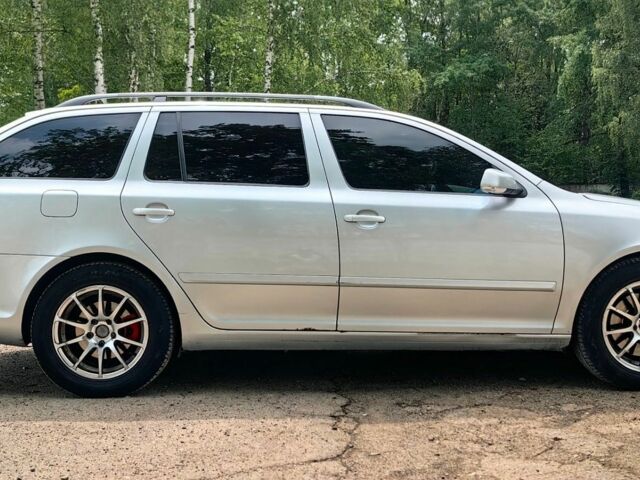 Синий Шкода Октавия, объемом двигателя 2.05 л и пробегом 300 тыс. км за 6500 $, фото 6 на Automoto.ua