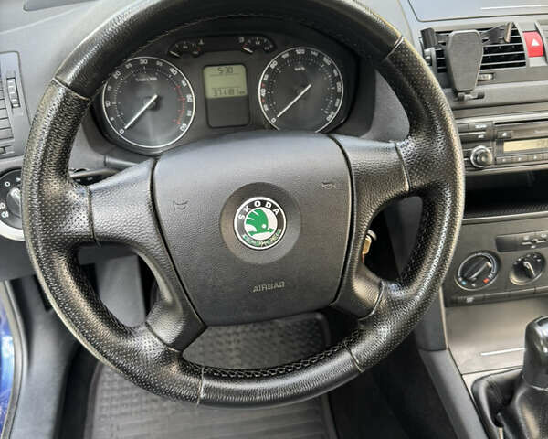 Синій Шкода Октавія, об'ємом двигуна 1.97 л та пробігом 372 тис. км за 6400 $, фото 26 на Automoto.ua