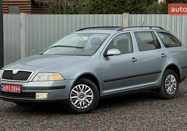 Синій Шкода Октавія, об'ємом двигуна 1.6 л та пробігом 212 тис. км за 6250 $, фото 2 на Automoto.ua