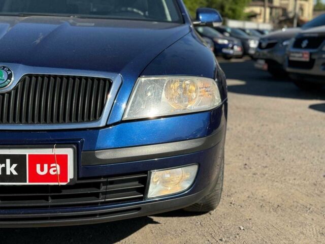 Синий Шкода Октавия, объемом двигателя 1.6 л и пробегом 202 тыс. км за 6240 $, фото 8 на Automoto.ua
