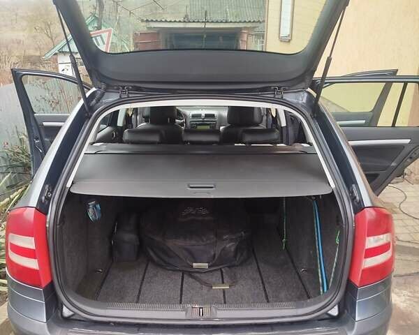 Синій Шкода Октавія, об'ємом двигуна 1.6 л та пробігом 274 тис. км за 5800 $, фото 6 на Automoto.ua