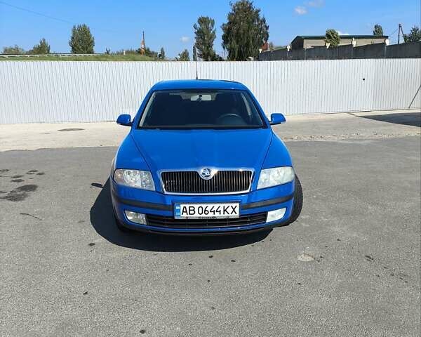 Синій Шкода Октавія, об'ємом двигуна 1.6 л та пробігом 230 тис. км за 4999 $, фото 3 на Automoto.ua