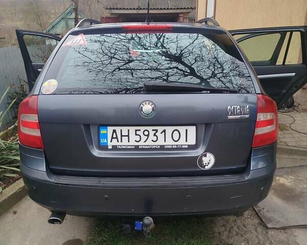 Синій Шкода Октавія, об'ємом двигуна 1.6 л та пробігом 274 тис. км за 5800 $, фото 5 на Automoto.ua