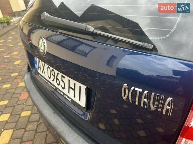 Синий Шкода Октавия, объемом двигателя 1.97 л и пробегом 214 тыс. км за 7250 $, фото 10 на Automoto.ua