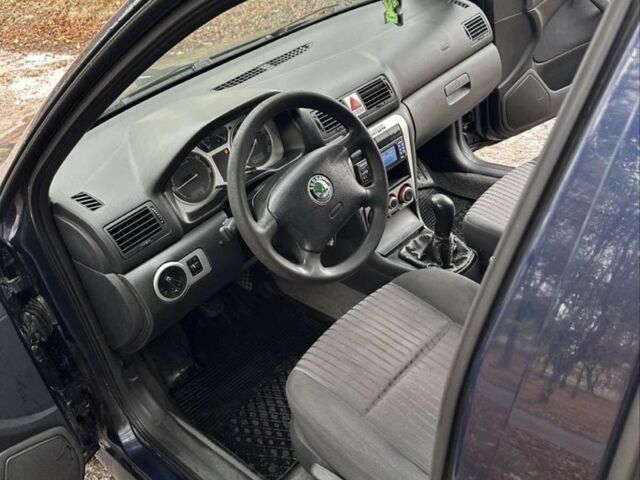 Шкода Октавия 2007 в Николаеве на Automoto.ua Синий Шкода Октавия, объемом двигателя 1.9 л и пробегом 295 тыс. км за 3383 $, фото 2 на Automoto.ua
