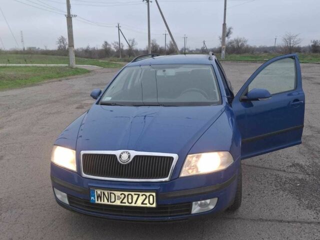 Синий Шкода Октавия, объемом двигателя 1.9 л и пробегом 380 тыс. км за 2600 $, фото 1 на Automoto.ua