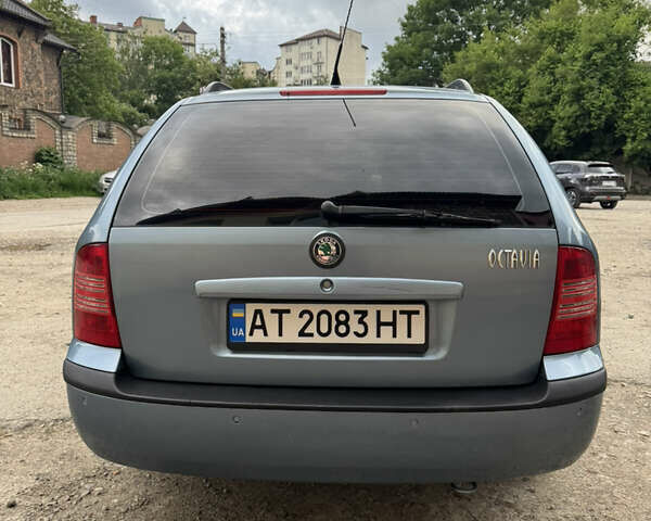 Синий Шкода Октавия, объемом двигателя 1.6 л и пробегом 240 тыс. км за 5916 $, фото 5 на Automoto.ua