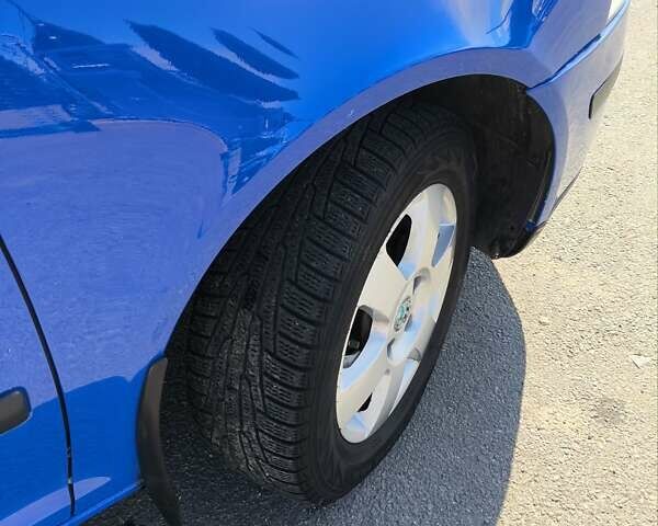 Синій Шкода Октавія, об'ємом двигуна 1.6 л та пробігом 230 тис. км за 4999 $, фото 10 на Automoto.ua