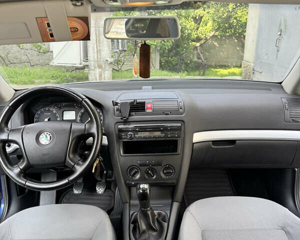 Синій Шкода Октавія, об'ємом двигуна 1.97 л та пробігом 372 тис. км за 6400 $, фото 30 на Automoto.ua