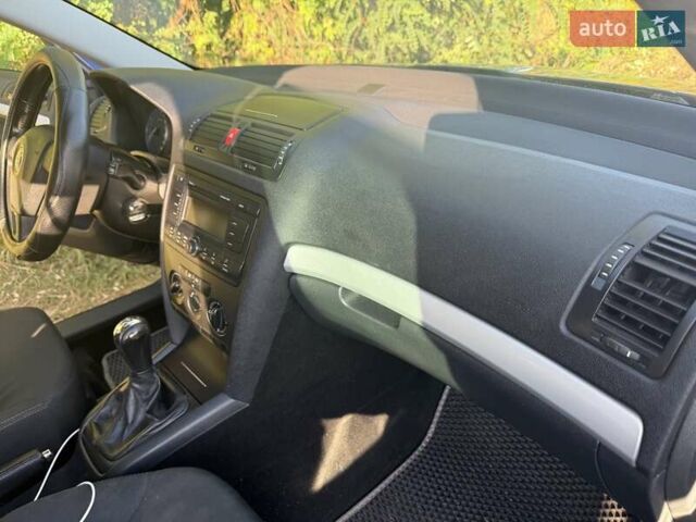Синій Шкода Октавія, об'ємом двигуна 1.6 л та пробігом 217 тис. км за 6200 $, фото 33 на Automoto.ua