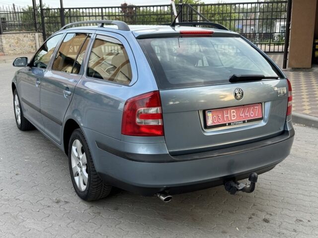 Синий Шкода Октавия, объемом двигателя 1.6 л и пробегом 190 тыс. км за 6000 $, фото 4 на Automoto.ua