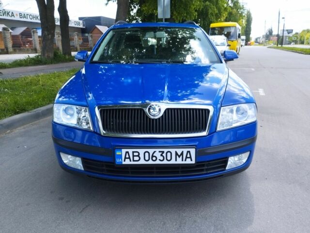 Синий Шкода Октавия, объемом двигателя 1.6 л и пробегом 220 тыс. км за 5800 $, фото 7 на Automoto.ua