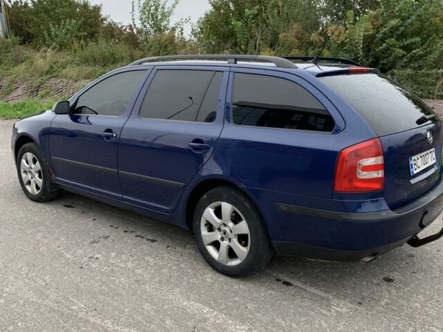 Синий Шкода Октавия, объемом двигателя 1.6 л и пробегом 280 тыс. км за 4500 $, фото 2 на Automoto.ua