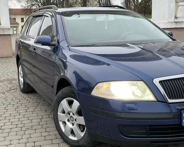 Синий Шкода Октавия, объемом двигателя 1.6 л и пробегом 298 тыс. км за 5100 $, фото 20 на Automoto.ua
