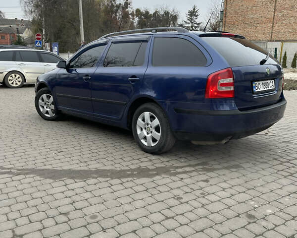 Синій Шкода Октавія, об'ємом двигуна 1.6 л та пробігом 299 тис. км за 4850 $, фото 4 на Automoto.ua