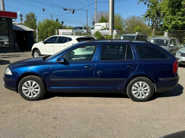 Синий Шкода Октавия, объемом двигателя 1.6 л и пробегом 202 тыс. км за 6240 $, фото 7 на Automoto.ua