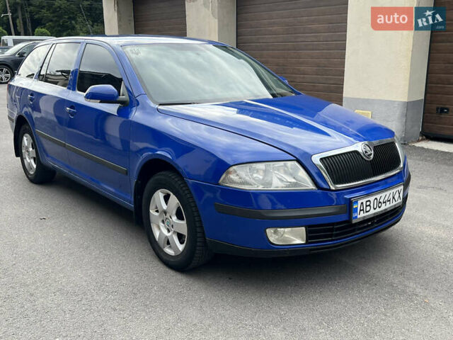 Синий Шкода Октавия, объемом двигателя 1.6 л и пробегом 237 тыс. км за 4450 $, фото 13 на Automoto.ua