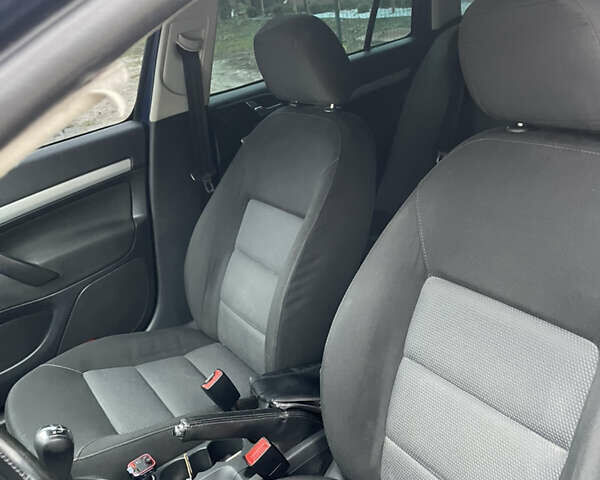 Синий Шкода Октавия, объемом двигателя 1.6 л и пробегом 298 тыс. км за 5100 $, фото 25 на Automoto.ua