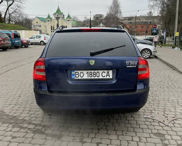 Синий Шкода Октавия, объемом двигателя 1.6 л и пробегом 298 тыс. км за 5100 $, фото 12 на Automoto.ua