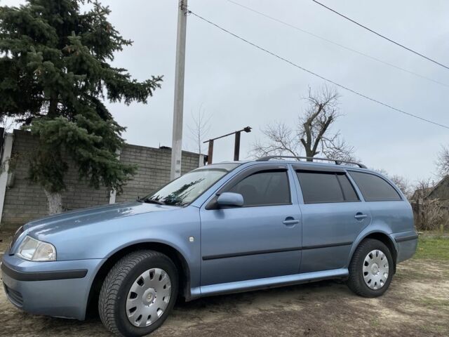 Синий Шкода Октавия, объемом двигателя 1.6 л и пробегом 254 тыс. км за 6000 $, фото 2 на Automoto.ua