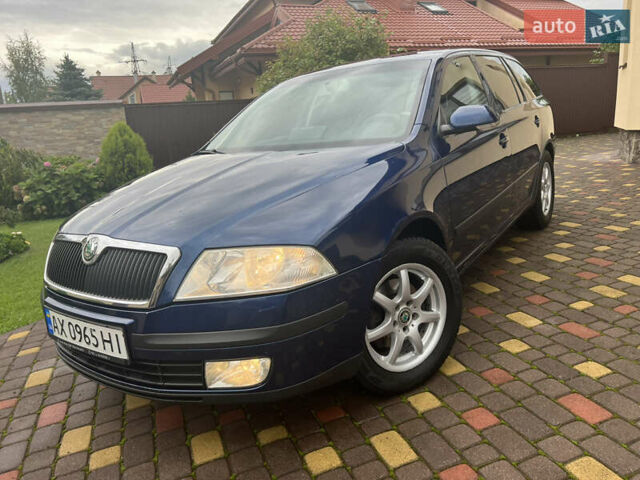 Синий Шкода Октавия, объемом двигателя 1.97 л и пробегом 214 тыс. км за 7250 $, фото 2 на Automoto.ua