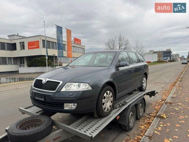 Синий Шкода Октавия, объемом двигателя 2 л и пробегом 319 тыс. км за 3600 $, фото 9 на Automoto.ua