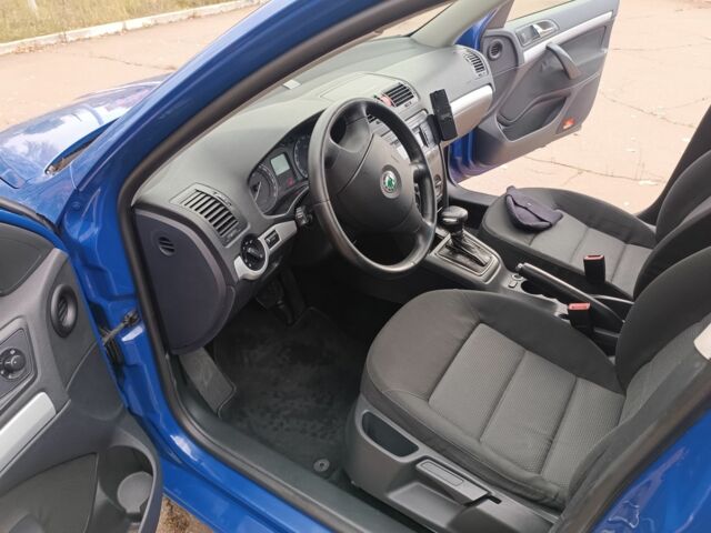 Шкода Октавия 2007 в Нежине на Automoto.ua Синий Шкода Октавия, объемом двигателя 0 л и пробегом 230 тыс. км за 5999 $, фото 6 на Automoto.ua