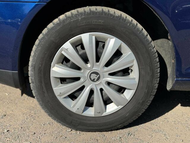 Синий Шкода Октавия, объемом двигателя 1.6 л и пробегом 202 тыс. км за 6240 $, фото 13 на Automoto.ua