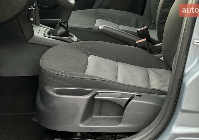 Синій Шкода Октавія, об'ємом двигуна 1.6 л та пробігом 212 тис. км за 6250 $, фото 49 на Automoto.ua