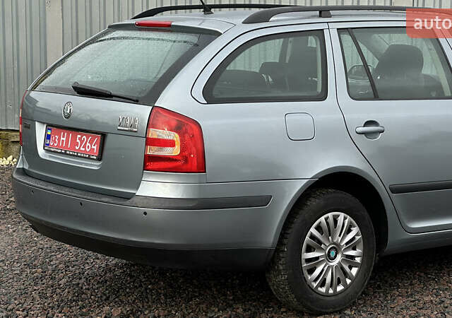 Синій Шкода Октавія, об'ємом двигуна 1.6 л та пробігом 212 тис. км за 6250 $, фото 25 на Automoto.ua