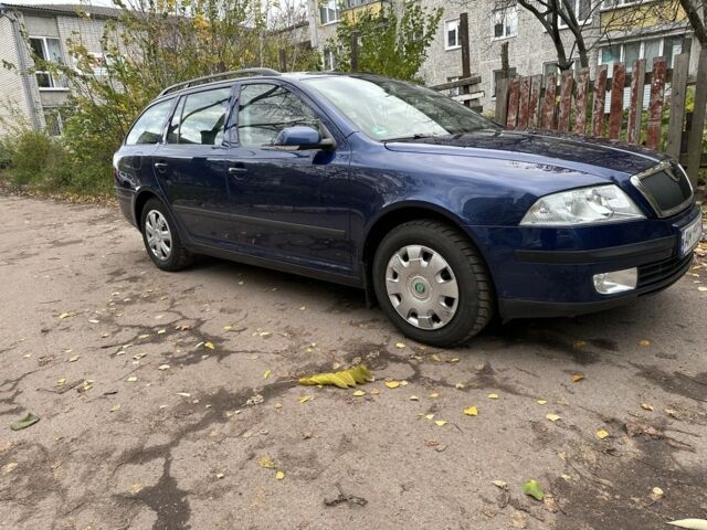 Синій Шкода Октавія, об'ємом двигуна 1.6 л та пробігом 204 тис. км за 6300 $, фото 2 на Automoto.ua