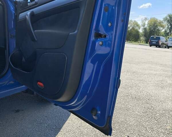 Синій Шкода Октавія, об'ємом двигуна 1.6 л та пробігом 230 тис. км за 4999 $, фото 19 на Automoto.ua