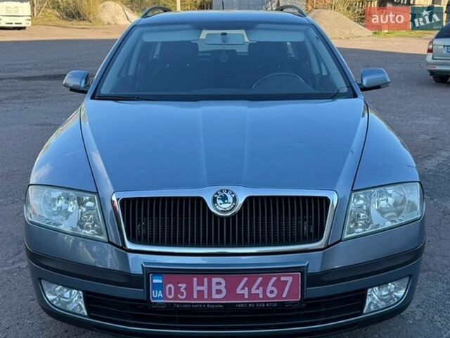 Синий Шкода Октавия, объемом двигателя 1.6 л и пробегом 190 тыс. км за 6800 $, фото 1 на Automoto.ua