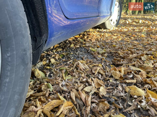 Синій Шкода Октавія, об'ємом двигуна 1.6 л та пробігом 350 тис. км за 4200 $, фото 6 на Automoto.ua