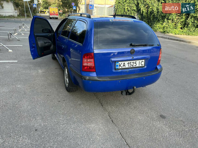 Синий Шкода Октавия, объемом двигателя 1.6 л и пробегом 251 тыс. км за 4500 $, фото 5 на Automoto.ua