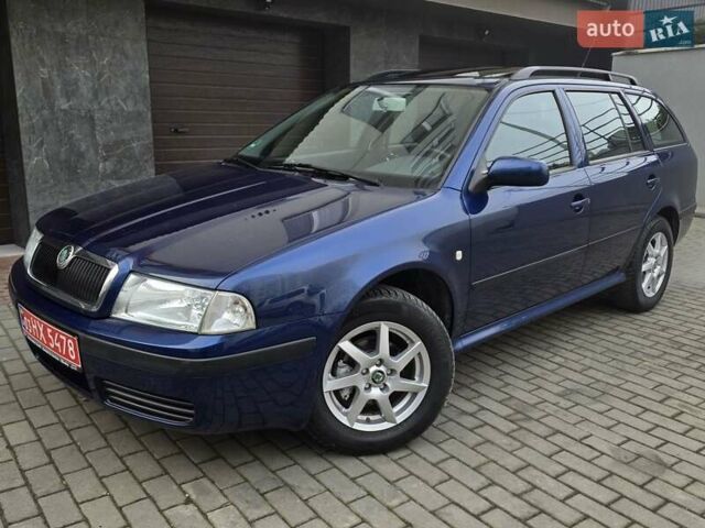 Синий Шкода Октавия, объемом двигателя 1.6 л и пробегом 205 тыс. км за 4999 $, фото 2 на Automoto.ua