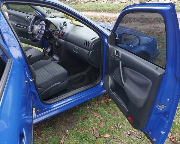 Синий Шкода Октавия, объемом двигателя 1.6 л и пробегом 218 тыс. км за 5800 $, фото 10 на Automoto.ua